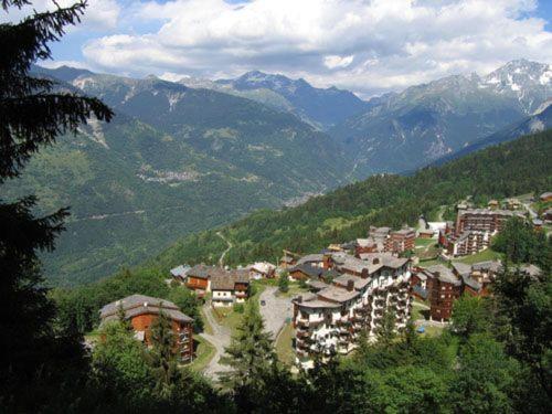La Tania La Saboia Sleep 8 Private Sauna Lounge Dining 2 Bathrooms Kitchen 2 Balconies Ski In Out Exteriér fotografie